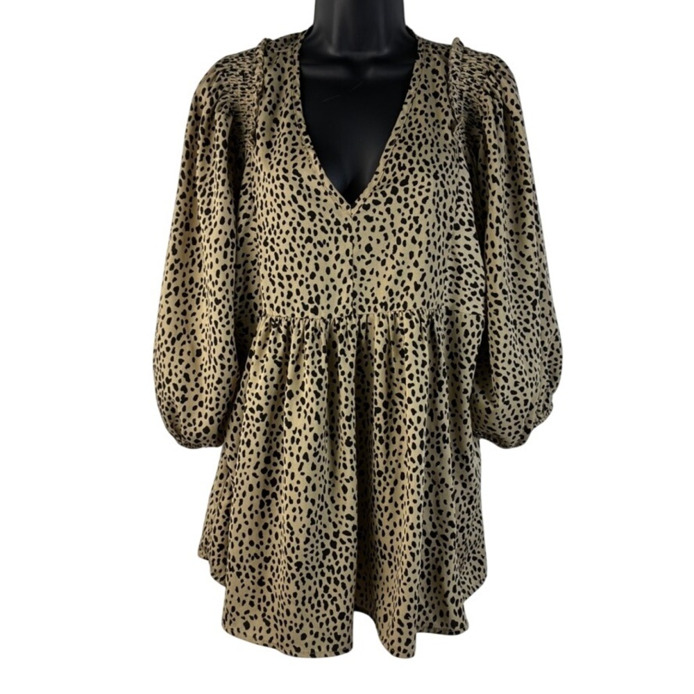 ShopTheMint Tan Leopard Print Babydoll Blouse Large V-Neck Balloon Sleeve M5332